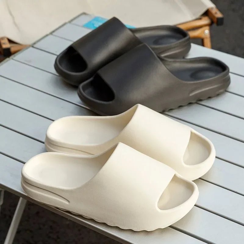 Brand High Quality Super Soft EVA Sole Summer Slippers for Men Bathroom Slippers Home Slides Couple Beach Male Slipper Brand High Quality Super Soft EVA Sole Summer Slippers for Men Bathroom Slippers Home Slides Couple Beach Male Slipper