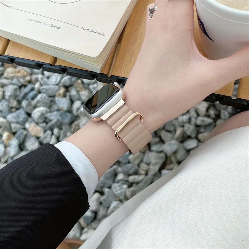 Leather Magnetic Strap for Apple Watch 10 Ultra Band 46mm 42mm 49/44mm 40mm 41mm 45mm Women Loop Bracelet iWatch Series 9 8 SE 7 Leather Magnetic Strap for Apple Watch 10 Ultra Band 46mm 42mm 49/44mm 40mm 41mm 45mm Women Loop Bracelet iWatch Series 9 8 SE 7