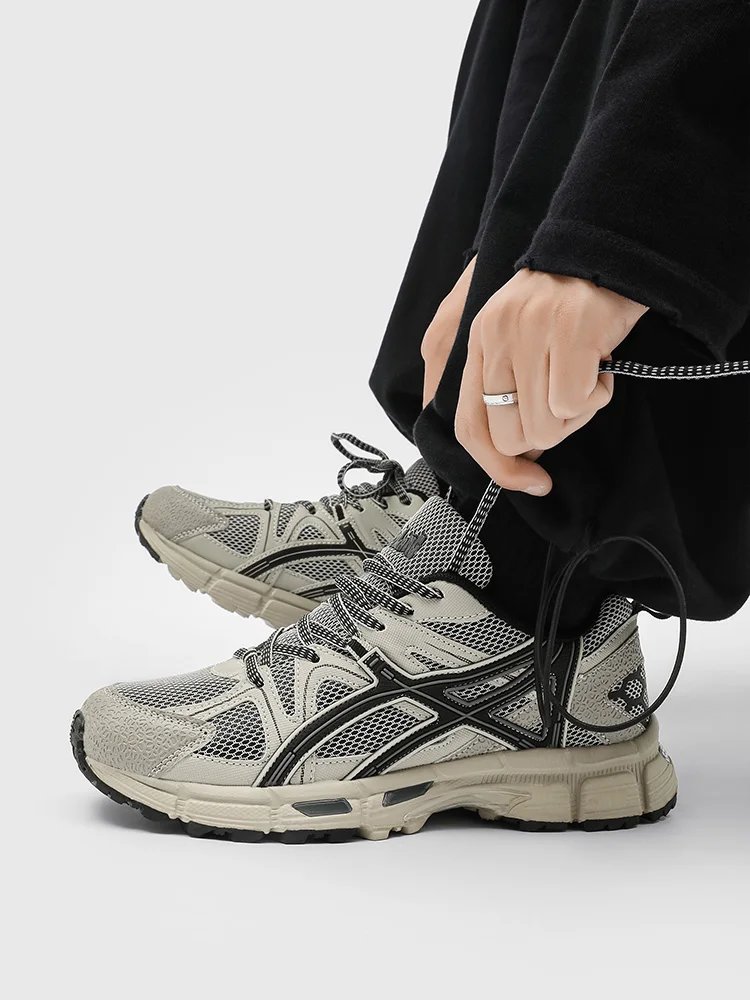 High Quality New Sneakers Men Women Fashion Casual Shoes with Neutral Anti Slip Anti Odor Performance Hot Selling Retro Run Shoe High Quality New Sneakers Men Women Fashion Casual Shoes with Neutral Anti Slip Anti Odor Performance Hot Selling Retro Run Shoe