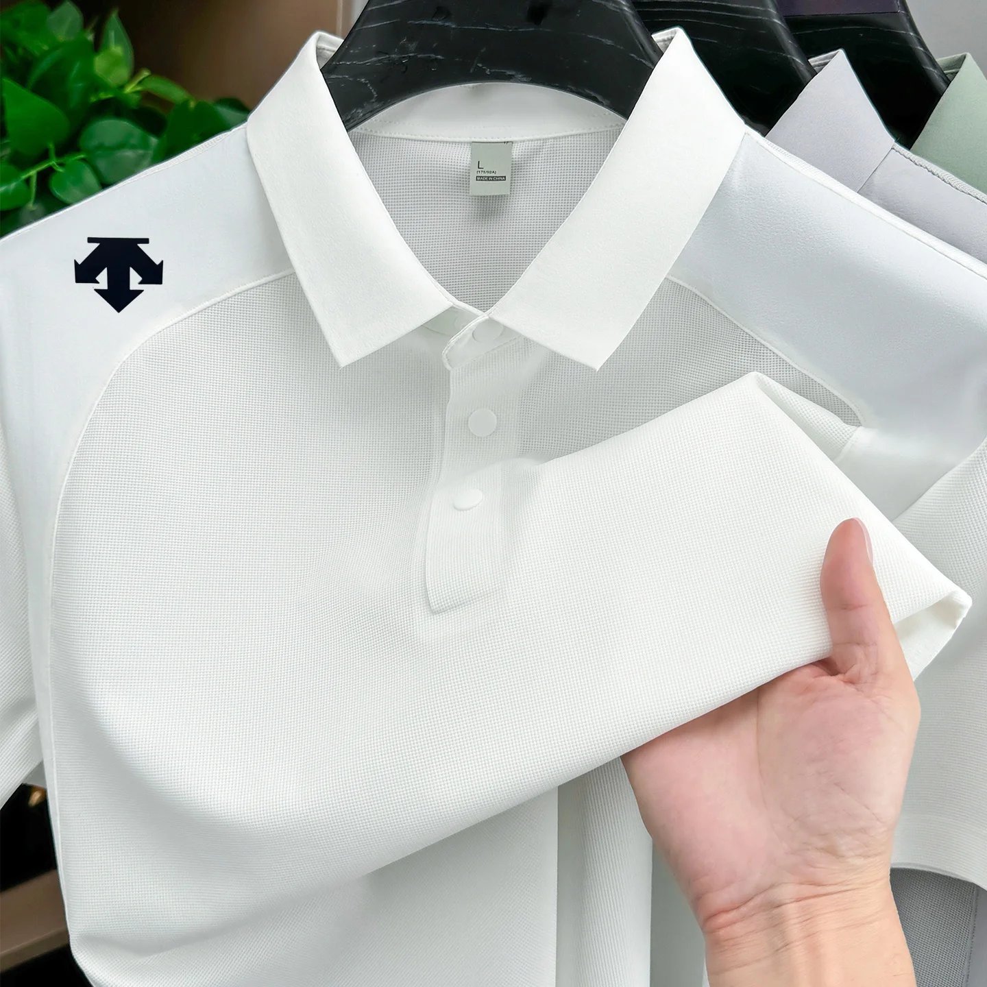 men's new summer brand short sleeves seamless polo shirt lapel printing high quality patchwork t-shirt leisure sports men's wear men's new summer brand short sleeves seamless polo shirt lapel printing high quality patchwork t-shirt leisure sports men's wear