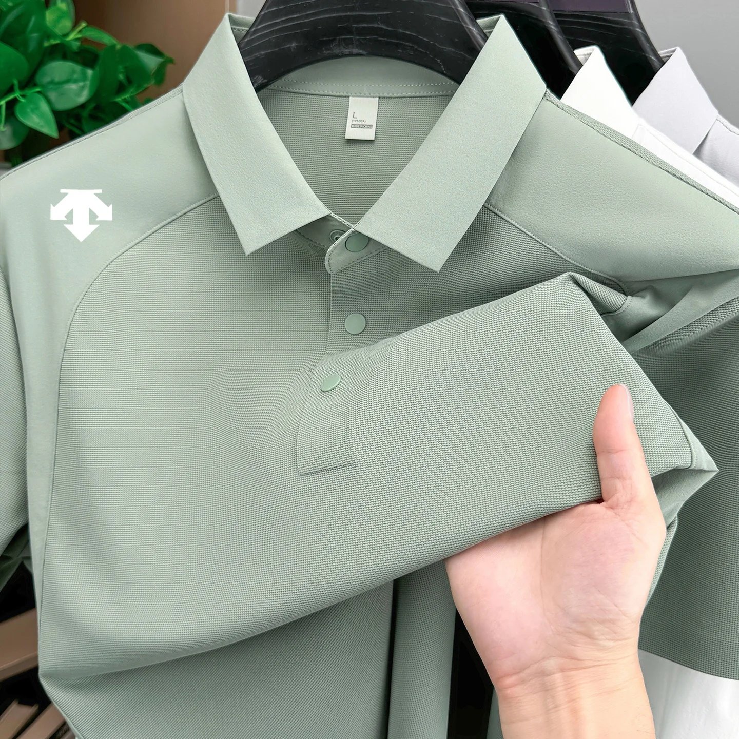 men's new summer brand short sleeves seamless polo shirt lapel printing high quality patchwork t-shirt leisure sports men's wear men's new summer brand short sleeves seamless polo shirt lapel printing high quality patchwork t-shirt leisure sports men's wear