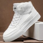 2026 New Men's casual sports shoes, outdoor hiking trend, lightweight and minimalist - Image 5