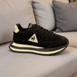 Men's running shoes are light and breathable casual shoes, simple daily men's outdoor leisure sports, new fashion - Image 6