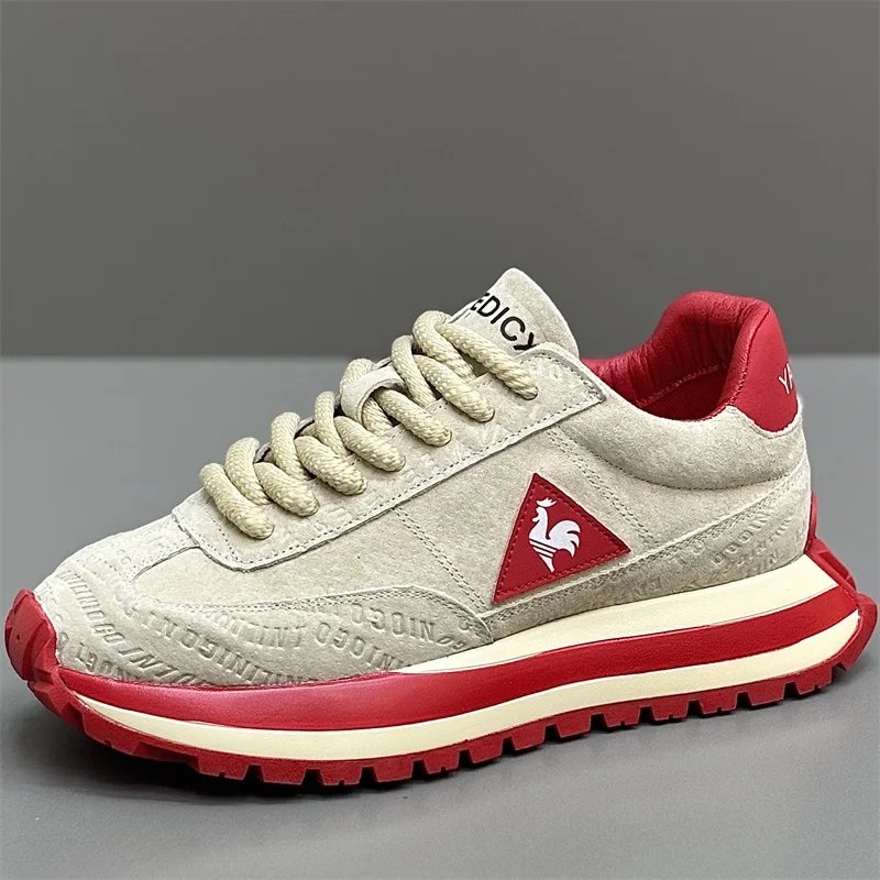 Men's running shoes are light and breathable casual shoes, simple daily men's outdoor leisure sports, new fashion