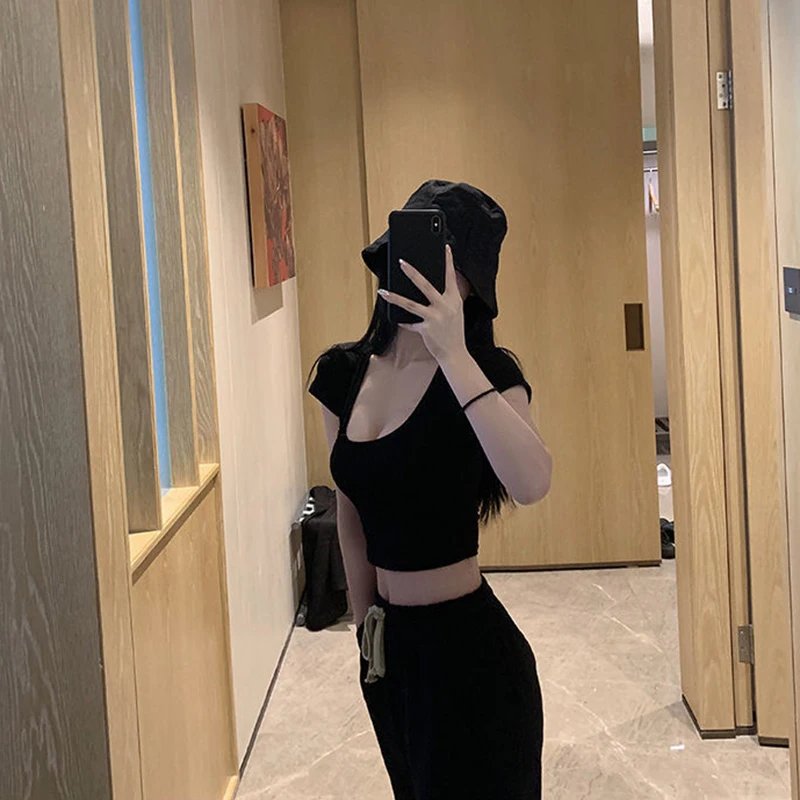 Summer Slim T-Shirt Women Sexy Short Sleeve T Shirt U-Neck Gray Tee Female Solid Basic Black/White Korean Crop Tops Hot Y2k