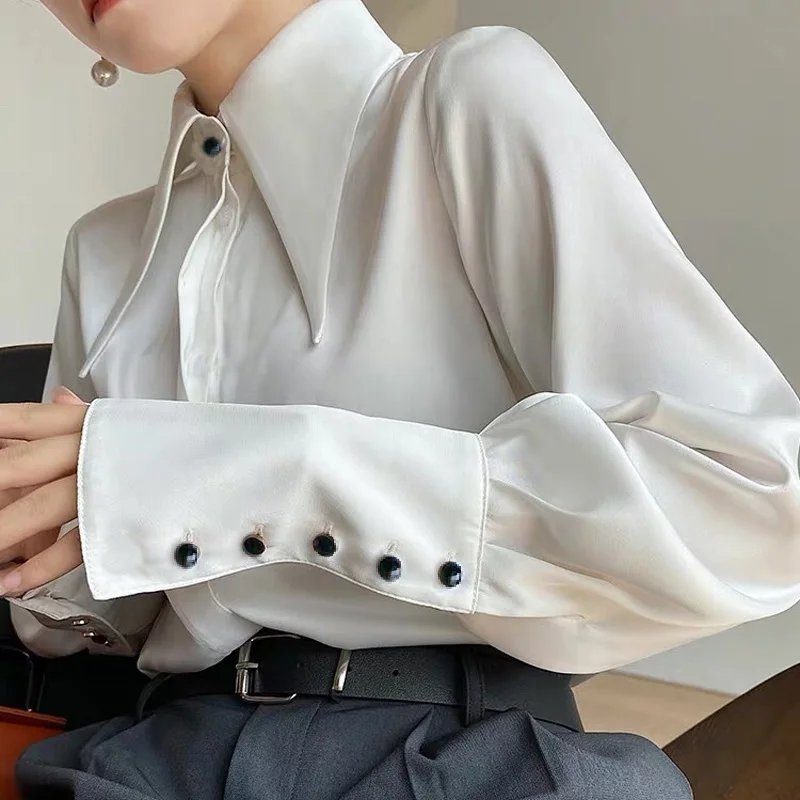 Fashion Cotton Linen V-Neck Women Blouse Shirt Autumn Summer Half Sleeve White OL Blouse V-neck Casual Women Tops Blusas D377