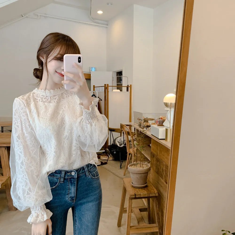Spring Women White Lace Blouse Shirt Long Sleeve Blouse Femme Women Tops Shirts hollow out womens bouses shirts tops