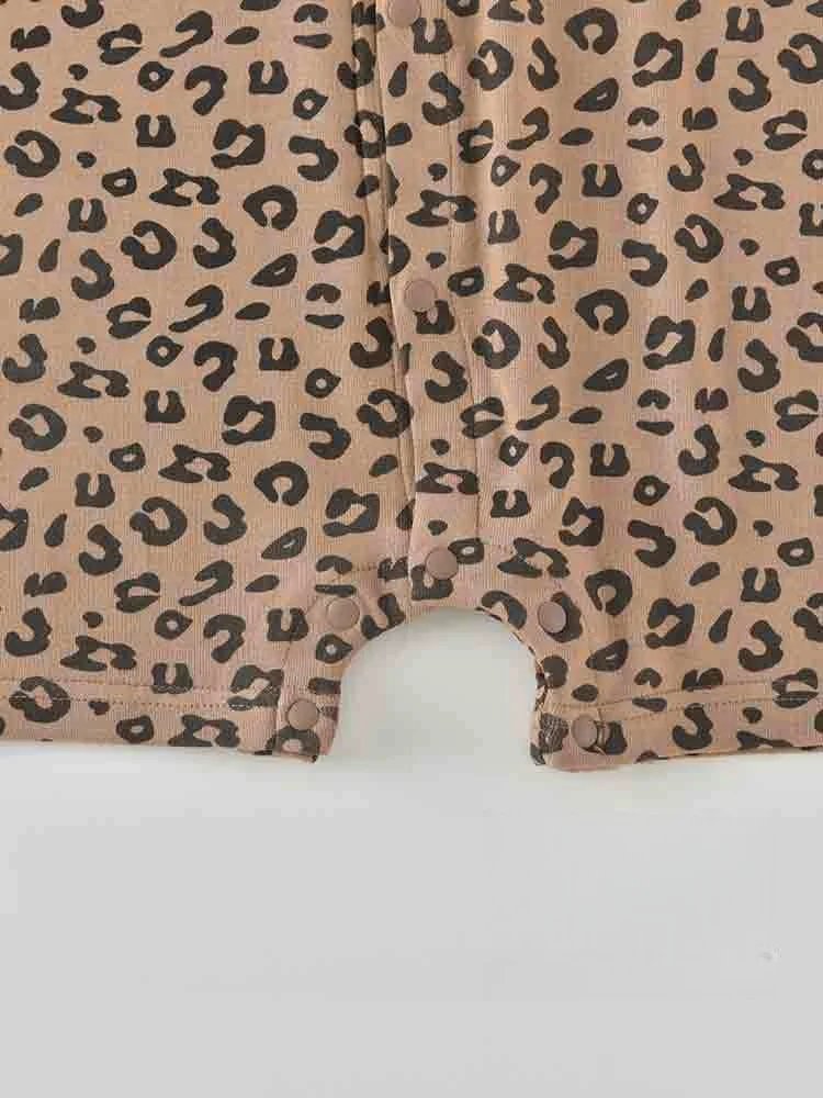 2026 Summer Baby Short Sleeve Romper Leopard Print One Piece Clothing for 3M-2Y Boys Girls lightweight Infant Bodysuit