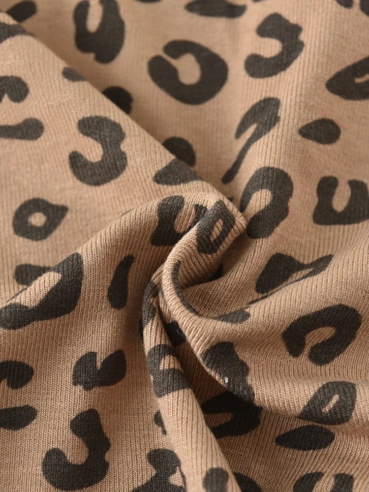 2026 Summer Baby Short Sleeve Romper Leopard Print One Piece Clothing for 3M-2Y Boys Girls lightweight Infant Bodysuit