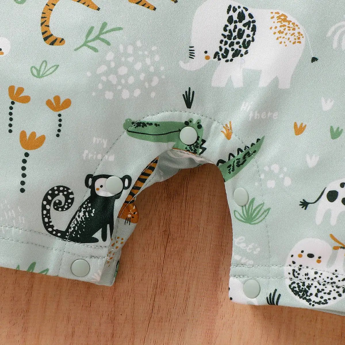 2026 Summer 1-18M Baby Clothes Playful Animal Print Fake Two-Piece Jumpsuit for Boys Short Sleeve Boys Romper